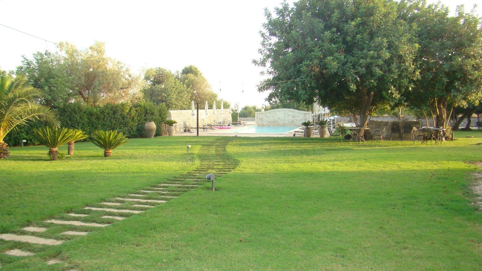 Masseria Ciancio Casa Serrafiori ภายนอก รูปภาพ