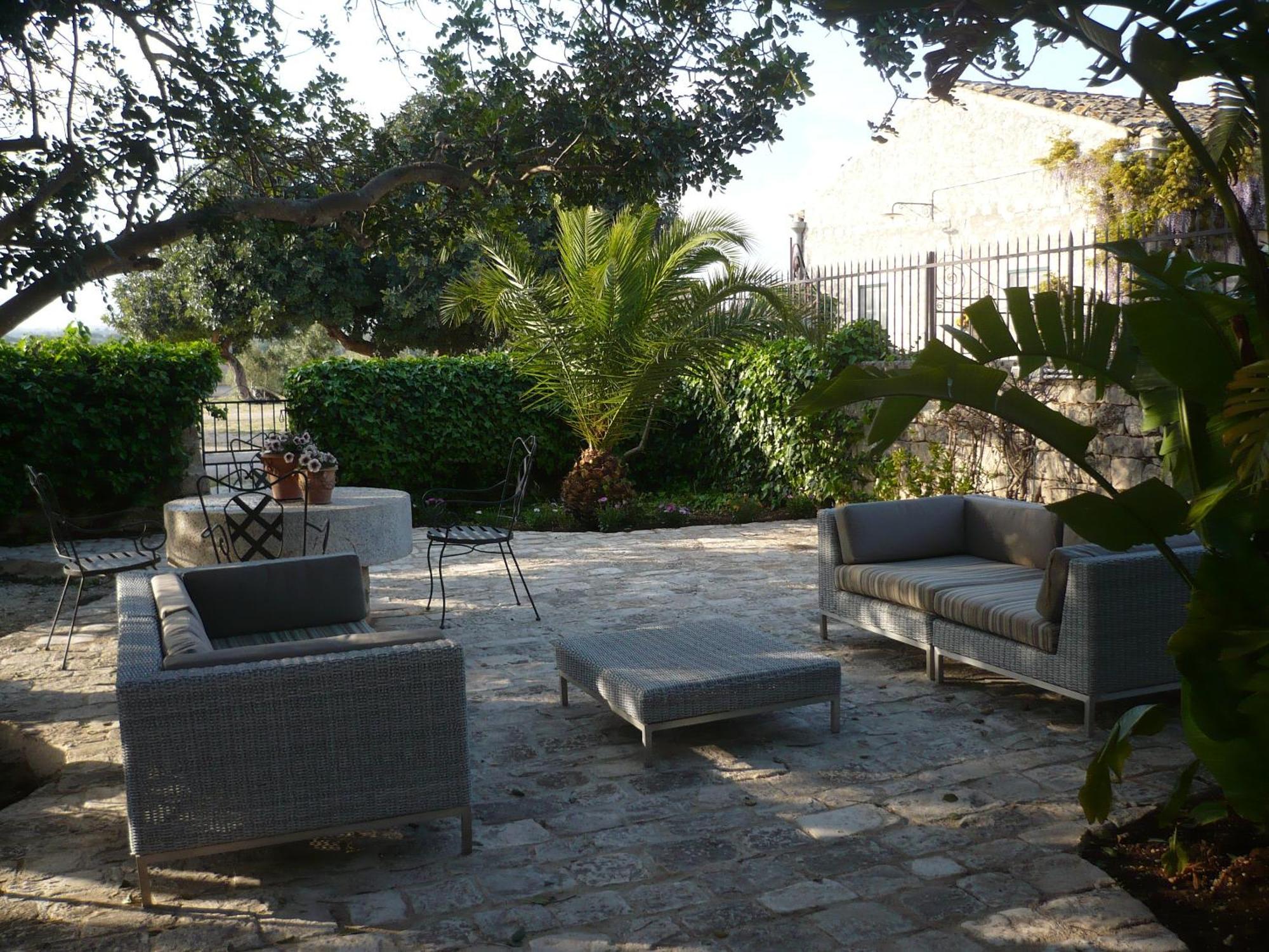 Masseria Ciancio Casa Serrafiori ภายนอก รูปภาพ