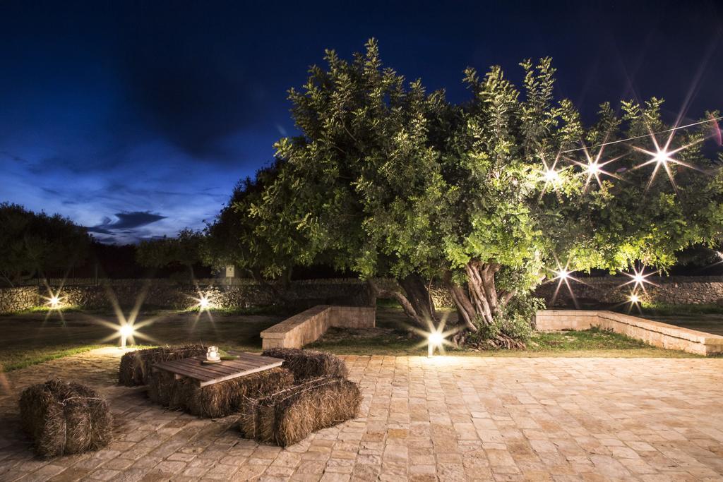 Masseria Ciancio Casa Serrafiori ภายนอก รูปภาพ