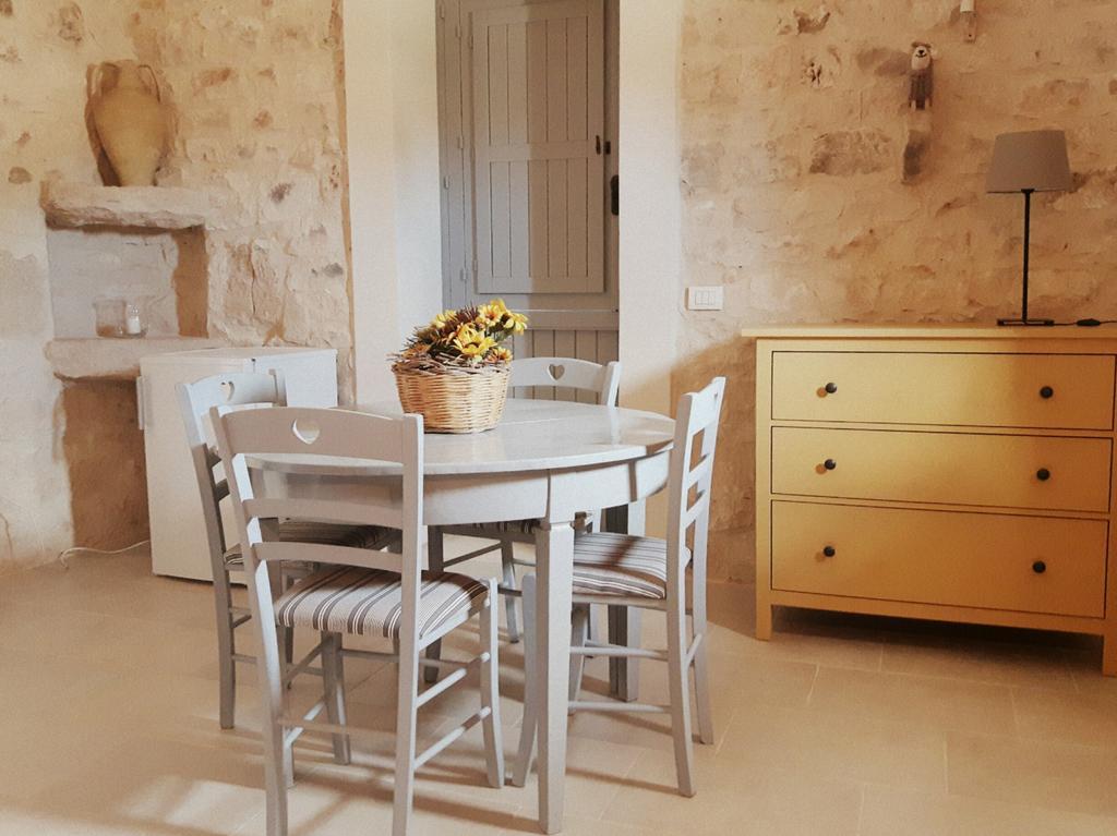 Masseria Ciancio Casa Serrafiori ภายนอก รูปภาพ